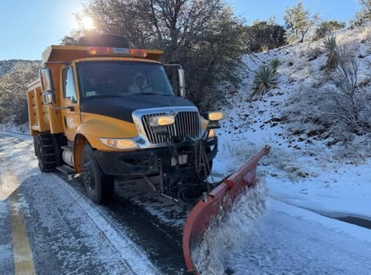 El Hielo Rellena Baches
